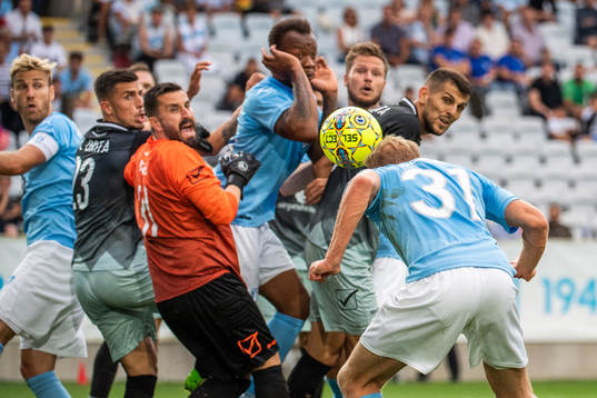 Franz Brorsson with a header