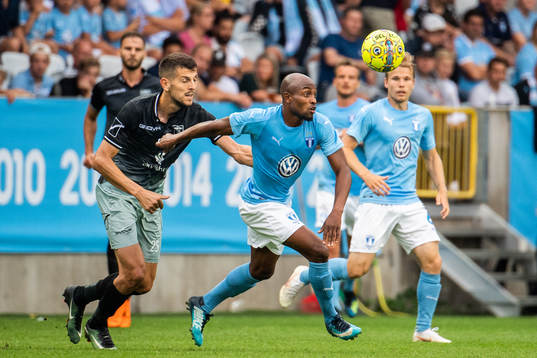Arbër Shala of Drita chases Fouad Bachirou of Malmö FF