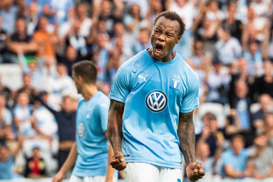 Carlos Strandberg of Malmö FF celebrates