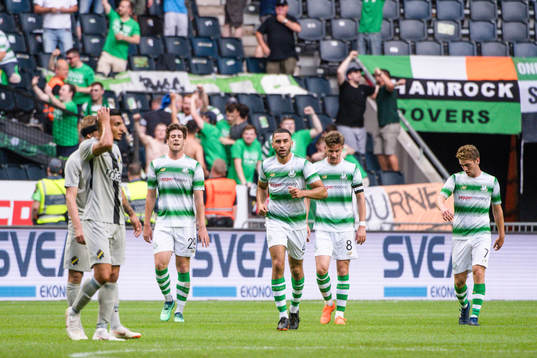 Samuel Bone , Roberto Lopes and Ronan Finn celebrates the