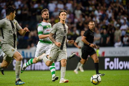 Kristoffer Olsson of AIK uring the UEFA Europa League 1st