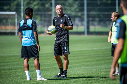Romain Gall och tränare Uwe Rösler