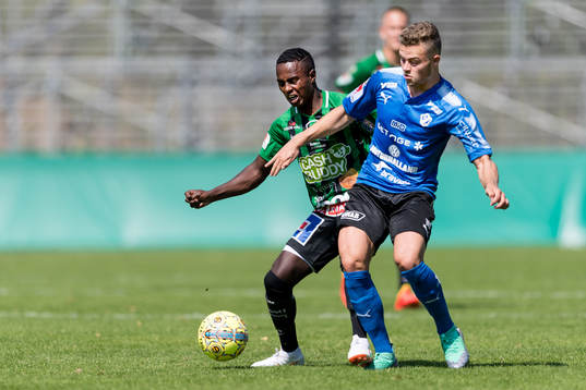 Varbergs Nahom Girmai Netabay och Halmstads Gabriel