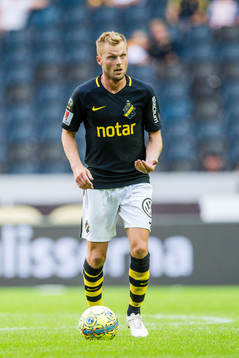 s Sebastian Larsson