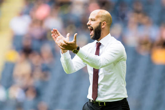 Brommapojkarnas tränare Luis Pimenta reagerar