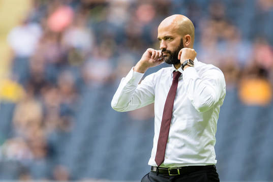 Brommapojkarnas tränare Luis Pimenta reagerar
