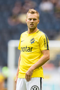 s Sebastian Larsson