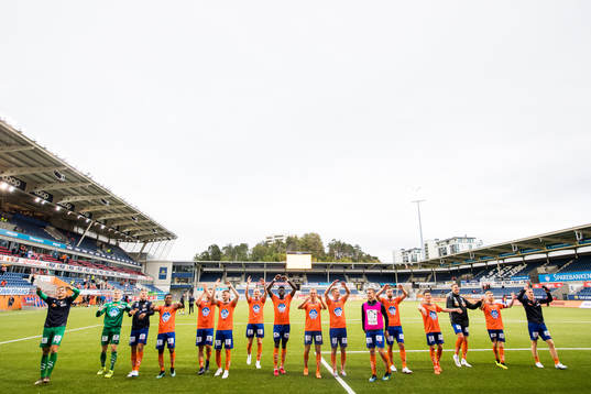 The players of Aalesund celebrate