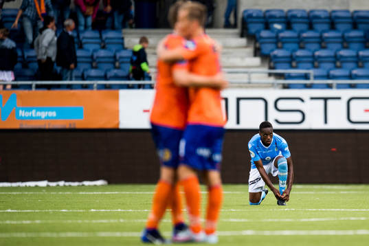 Akinsola Akinyemi of Sandnes Ulf looks dejected