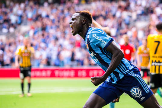 Djurgårdens Aliou Badji jublar
