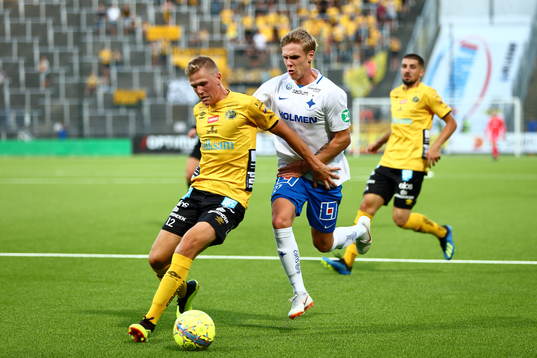 Elfsborgs Joakim Nilsson och Norrköpings Arnór Sigurdsson