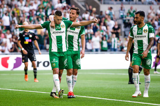 Hammarbys Nikola Djurdjic och Jeppe Andersen  jublar