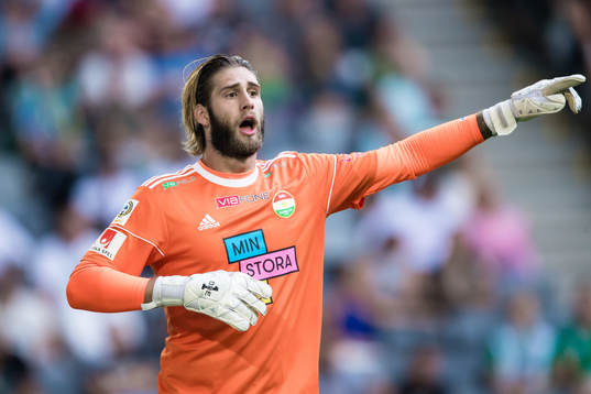 Dalkurds målvakt Stefan van der Lei gestikulerar