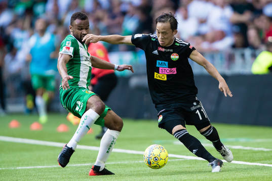 Dalkurds Yukiya Sugita och Hammarbys Serge-Junior