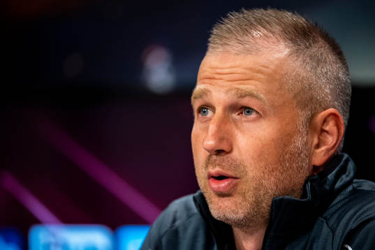 Head coach Edward Iordanescu of Cluj