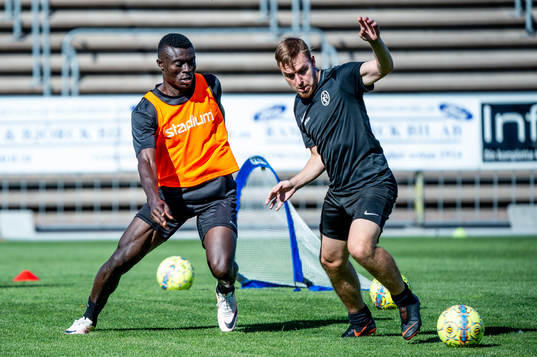 Bläddra bland fler bilder av Fotboll, Landskrona, Träning