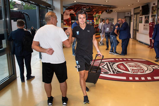Marcus Antonsson of Malmö FF arrives