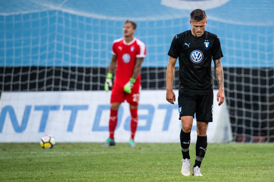 Arnór Ingvi Traustason of Malmö FF looks dejected