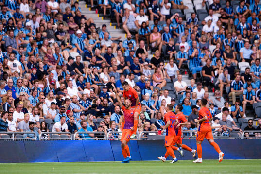 Sergiy Yavorskyy of Mariupol celebrates the 0-1 goal