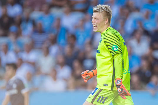 Norrköpings målvakt Isak Pettersson