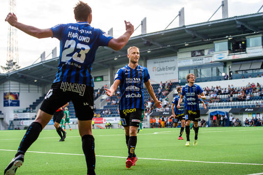 Sirius Andreas Eriksson jublar