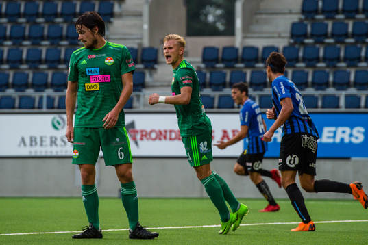 Dalkurds Simon Strand reagerar