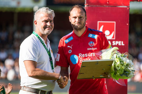 Helsingborgs Andreas Granqvist hyllas för sina