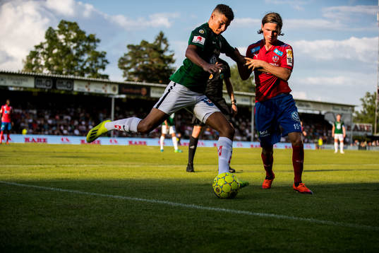 Jönköpings Alexander Jallow och Helsingborgs Max Svensson
