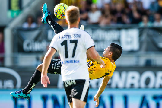 Häckens Paulinho med en cykelspark