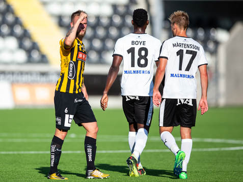 Häckens Alexander Faltsetas jublar