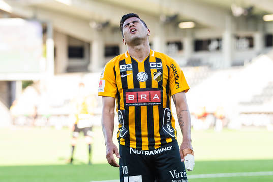 Häckens Paulinho deppar