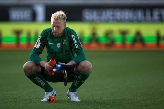 Häckens Peter Abrahamsson deppar
