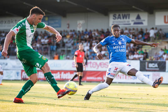 Trelleborgs Kofi Sarkodie försvarar