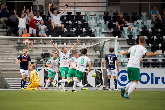Simen Bolkan Nordli of HamKam celebrates with his teammates