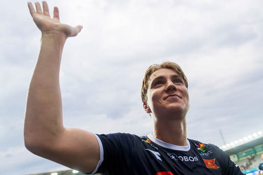 Kristian Thorstvedt of Viking celebrates