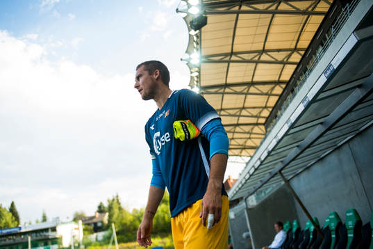 Goalkeeper Iven Austbø of Viking
