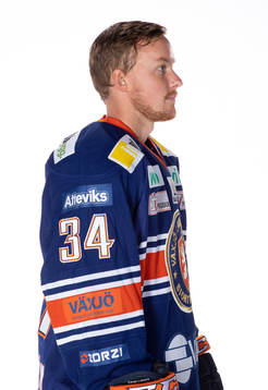 s Niclas Burström 3