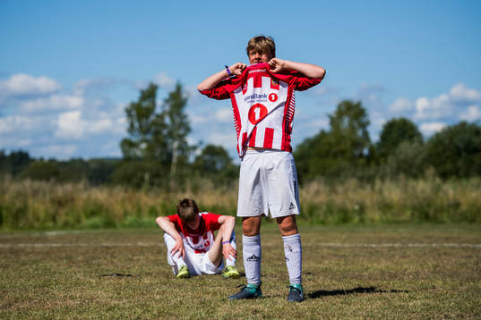 Elias Solberg Strandbu and Lucas Westh Hammer look dejected