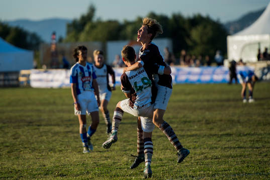Alexander Grønås of Vigør FK celebrates with his
