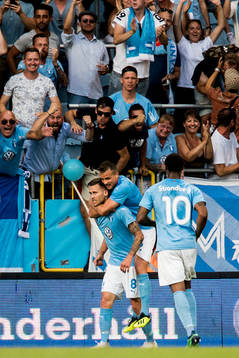 Arnór Ingvi Traustason of Malmö FF celebrates