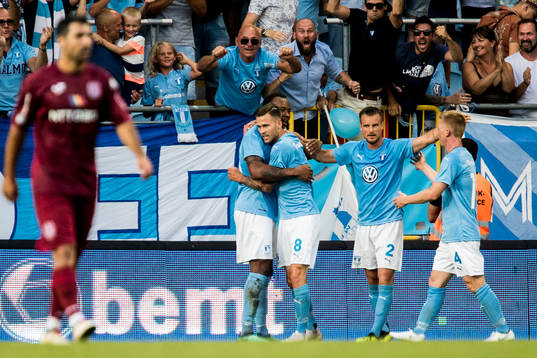 Arnór Ingvi Traustason of Malmö FF celebrates