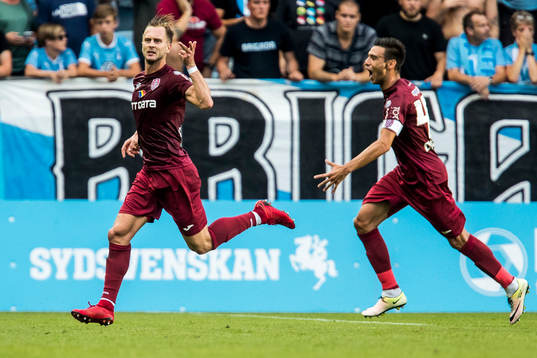 Damjan Đokovic of Cluj celebrates