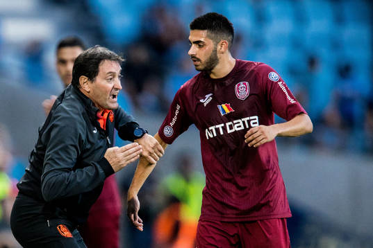 Coach Antonio Conceicao Silva Oliveira of Cluj