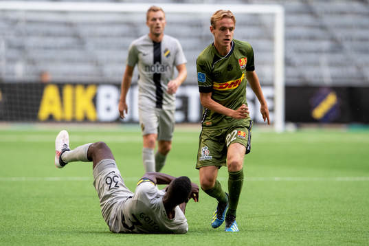Henok Goitom of AIK and Jacob Christensen of Nordsjälland