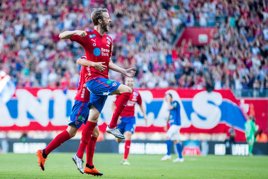 Rasmus Jönsson jublar