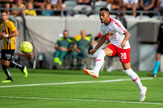 Matheus Cunha of Leipzig