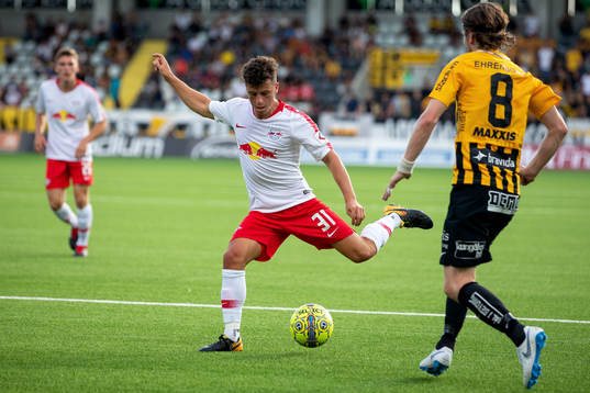Diego Demme of Leipzig