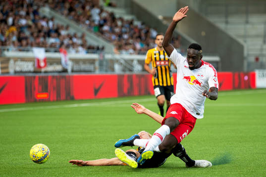 Gustav Berggren of Häcken and Jean-Kévin Augustin of