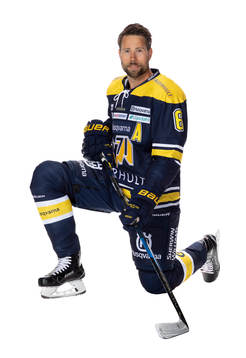 s Christoffer Persson 4