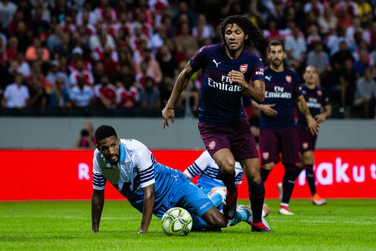 Mohamed Elneny of Arsenal and Wallace of Lazio
